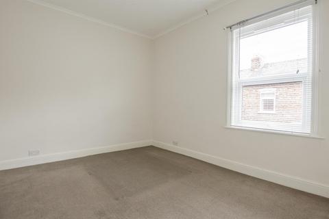 2 bedroom terraced house to rent, Frances Street, Off Fulford Road, York, YO10 4DP