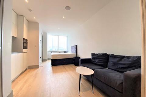 Studio to rent, Mercantile House, Uxbridge, Greater London