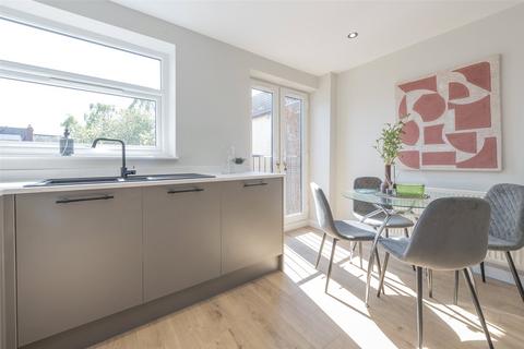 75 Back Lane, Horsforth, Leeds, LS18 4RF