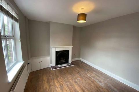 3 bedroom terraced house to rent, Alma La, Ws, SK9 5EY