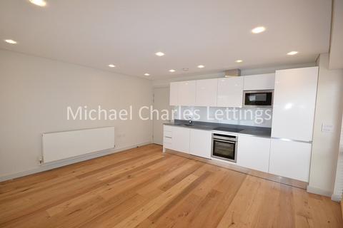 2 bedroom flat to rent, Flat 3, London N8