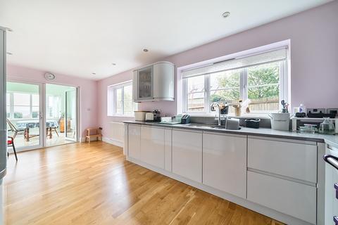 4 bedroom detached house for sale, Cottage Lane, Westfield