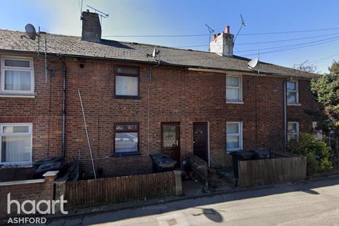 2 bedroom terraced house for sale, Hythe Road, Ashford