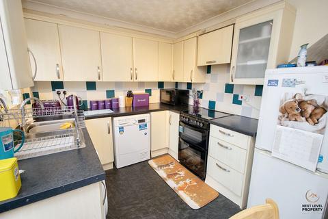 2 bedroom terraced house for sale, Carpenters Way, Doddington, PE15