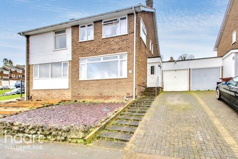 4 bedroom semi-detached house for sale, Sundridge Drive, Chatham