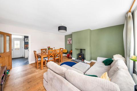 71 Mount Road, Marsden, Huddersfield, HD7 6HW