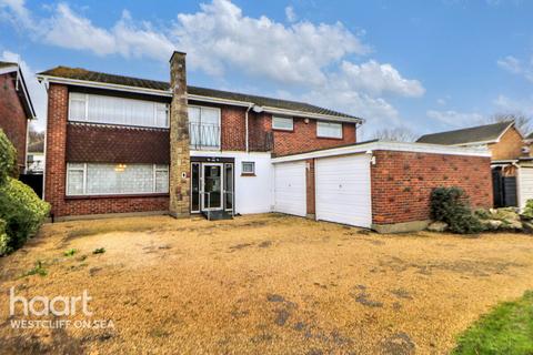 5 bedroom detached house for sale, Maplin Way North, Southend-on-Sea