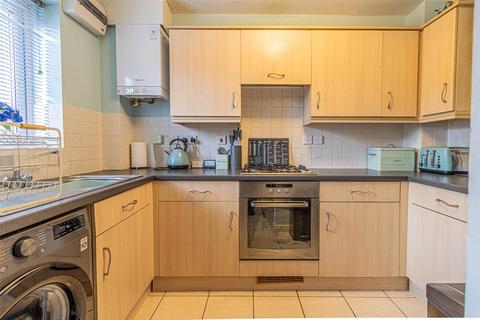 10 Darling Close, Swindon, SN3 4PB