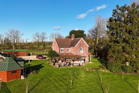 4 bedroom detached house for sale, Woodington Road, East Wellow, Romsey, Hampshire, SO51