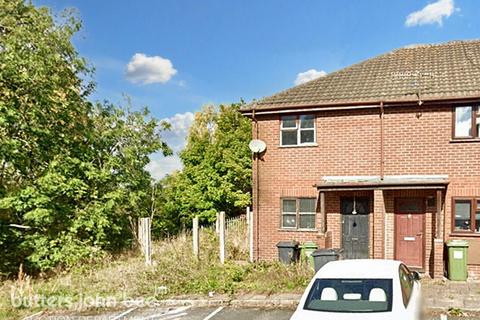 2 bedroom end of terrace house for sale, St Andrews Green, KIDDERMINSTER