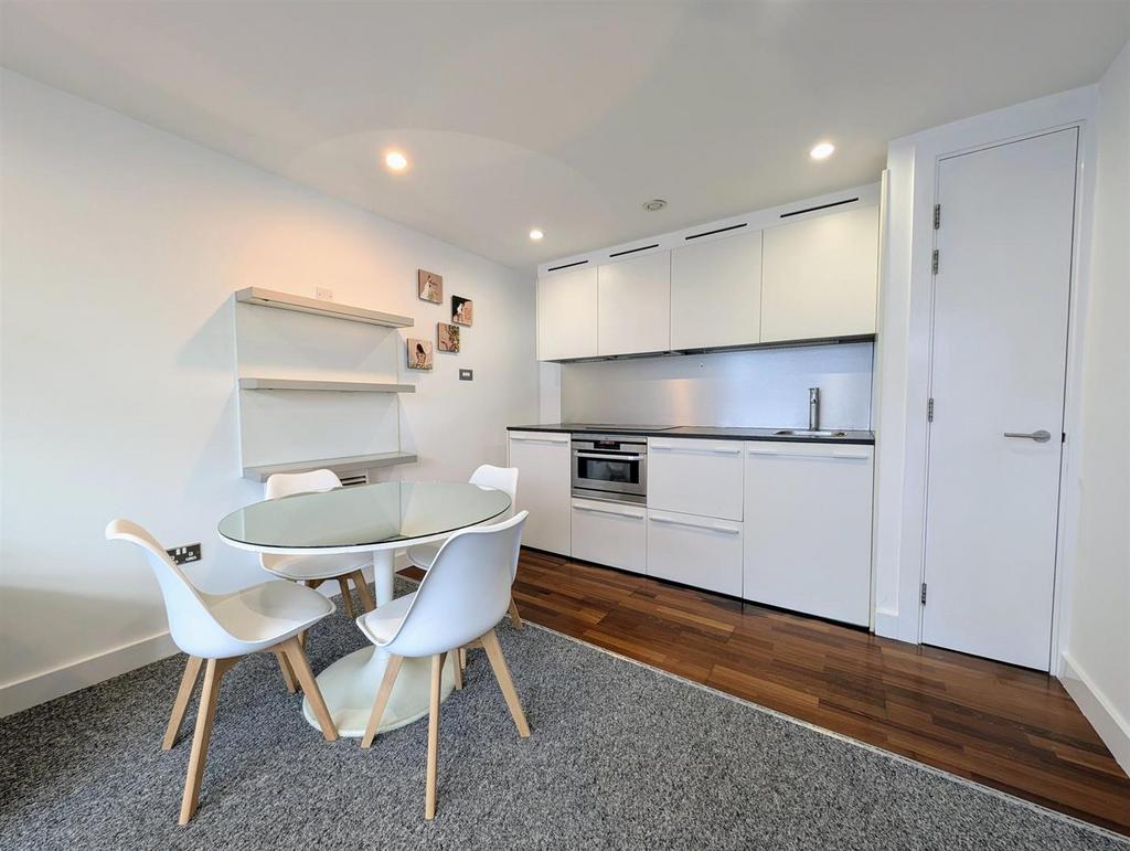 Kitchen/Dining Area.jpg