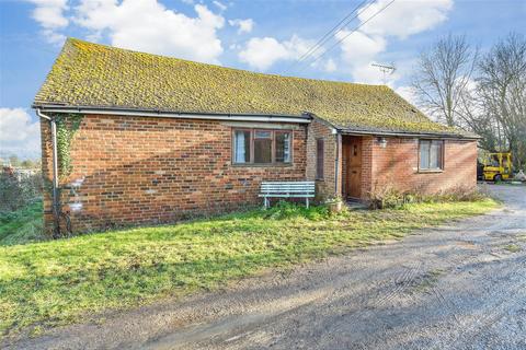 1 bedroom detached bungalow for sale, Den Lane, Collier Street, Kent