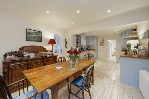 7 Aldred Road, London, NW6 1AN