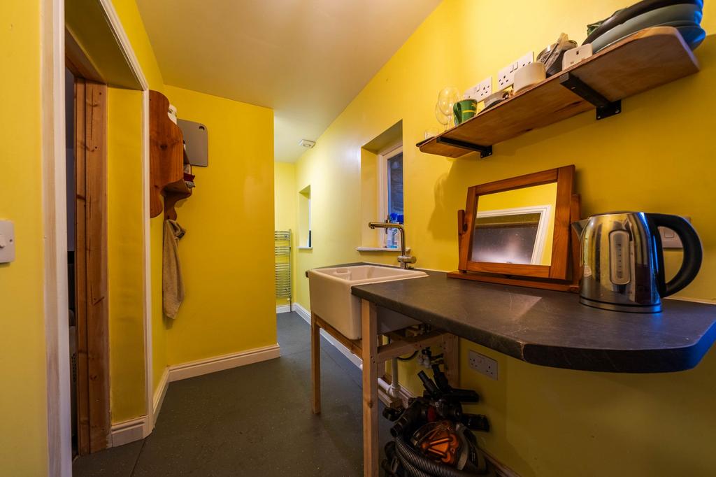 Annex Room