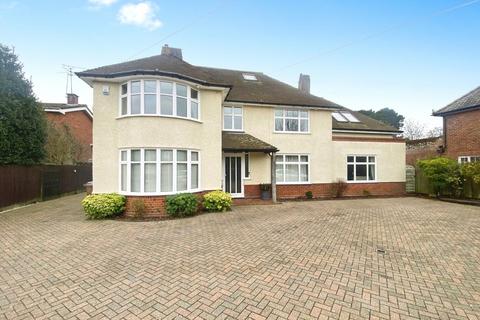 5 bedroom detached house for sale, Cotswold Avenue, Ipswich, Suffolk, IP1