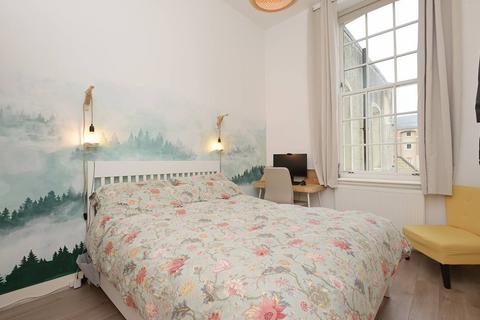8g High Street, Penicuik, EH26 8HW