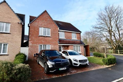 5 bedroom detached house for sale, Trem Yr Afon, Cefn Hengoed, CF82