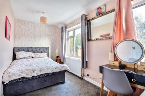 3 bedroom semi-detached house for sale, Calverton Road, Arnold, Nottingham