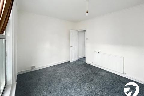 3 bedroom terraced house for sale, East Street, Chatham, Kent, ME4