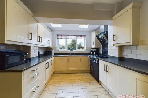 3 bedroom link detached house for sale, Ffordd Hooson, Wrexham