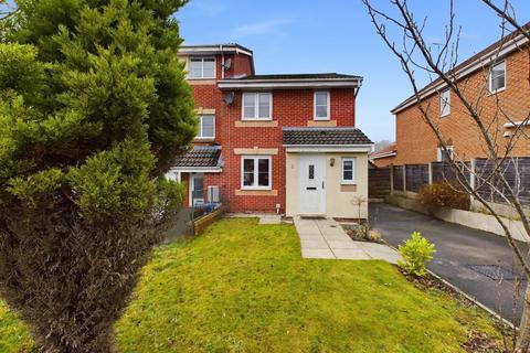 3 bedroom terraced house for sale, Mossfield Close, Manchester M29