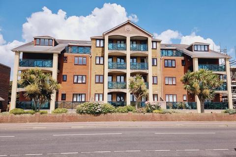 1 bedroom flat to rent, Marine Parade West, Hampshire PO13