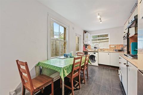 4 bedroom terraced house for sale, Caxton Road, London, W12