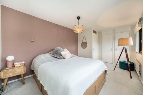 31 Melrose Close, London, SE12 0AL