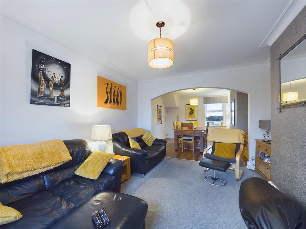Lounge: