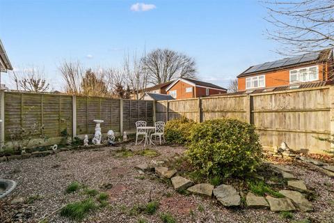 1 bedroom semi-detached bungalow for sale, Kilsyth Close, Fearnhead, Warrington