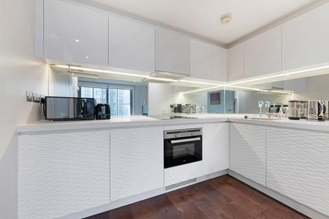 1 bedroom apartment for sale, Pan Peninsula Square, London, E14