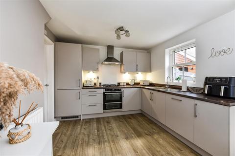 3 bedroom detached house for sale, Berewood, Waterlooville, Hampshire