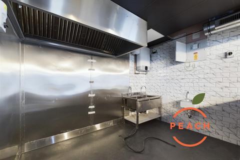 Restaurant to rent, Genotin Road, London EN1