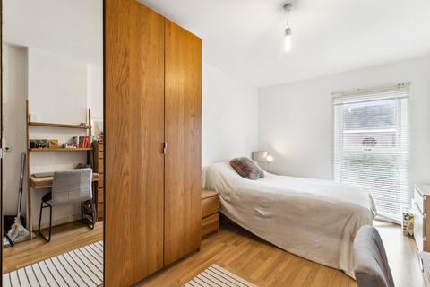 2 bedroom flat for sale, Point Pleasant, Wandsworth, London