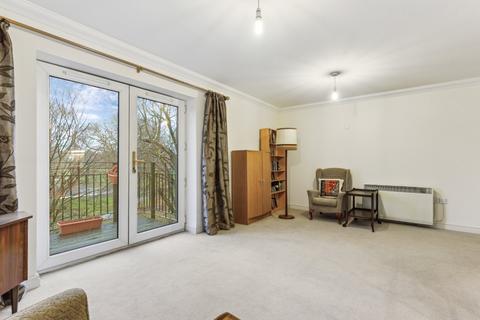 1 bedroom flat for sale, Bryant Court, 278 The Vale, London