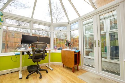 26 Barkleys Hill, Stapleton, Bristol, BS16 1AD