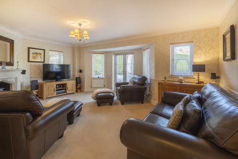 4 bedroom detached house for sale, Lancaster Drive Upper Rissington Cheltenham, Gloucestershire, GL54 2QZ