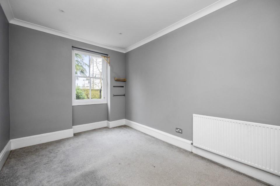 Dyke Road, 28 Basement Flat-014.jpg