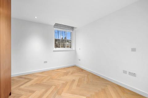 2 bedroom flat to rent, Gloucester Avenue, Primrose Hill, London