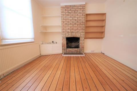 2 bedroom house to rent, Catharine Street, Cambridge CB1