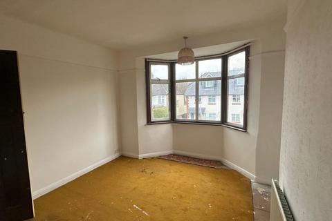 3 bedroom end of terrace house for sale, 78 Chartham Road, South Norwood, London, SE25 4HP