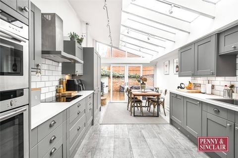 Gravel Hill, RG9 2EE