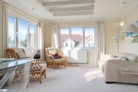 2 bedroom apartment for sale, Marine Close, West Wittering, PO20