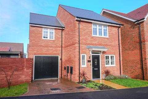 3 bedroom detached house for sale, Hither Derhams, Benson OX10