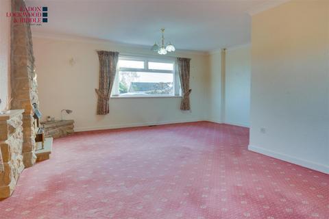 3 bedroom bungalow for sale, Fabian Way, Bramley, Rotherham