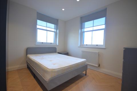 1 bedroom apartment to rent, Pier Street, London E14