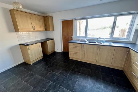 3 bedroom end of terrace house for sale, Rufford Road, Stourbridge, DY9 7LU