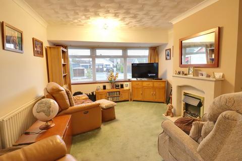 2 bedroom detached bungalow for sale, SUTTON ROAD, COWPLAIN