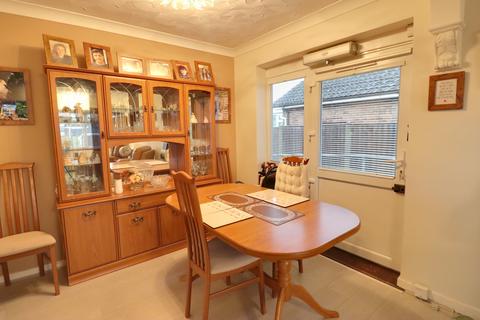 2 bedroom detached bungalow for sale, SUTTON ROAD, COWPLAIN