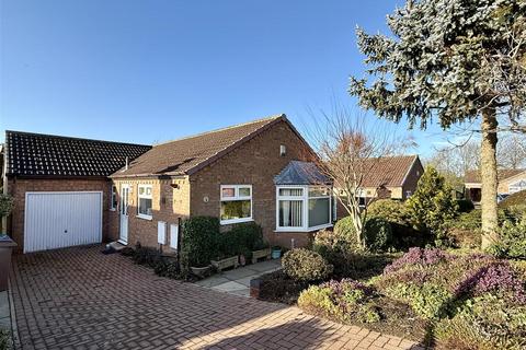 2 bedroom detached bungalow for sale, Dale Garth, Market Weighton, York